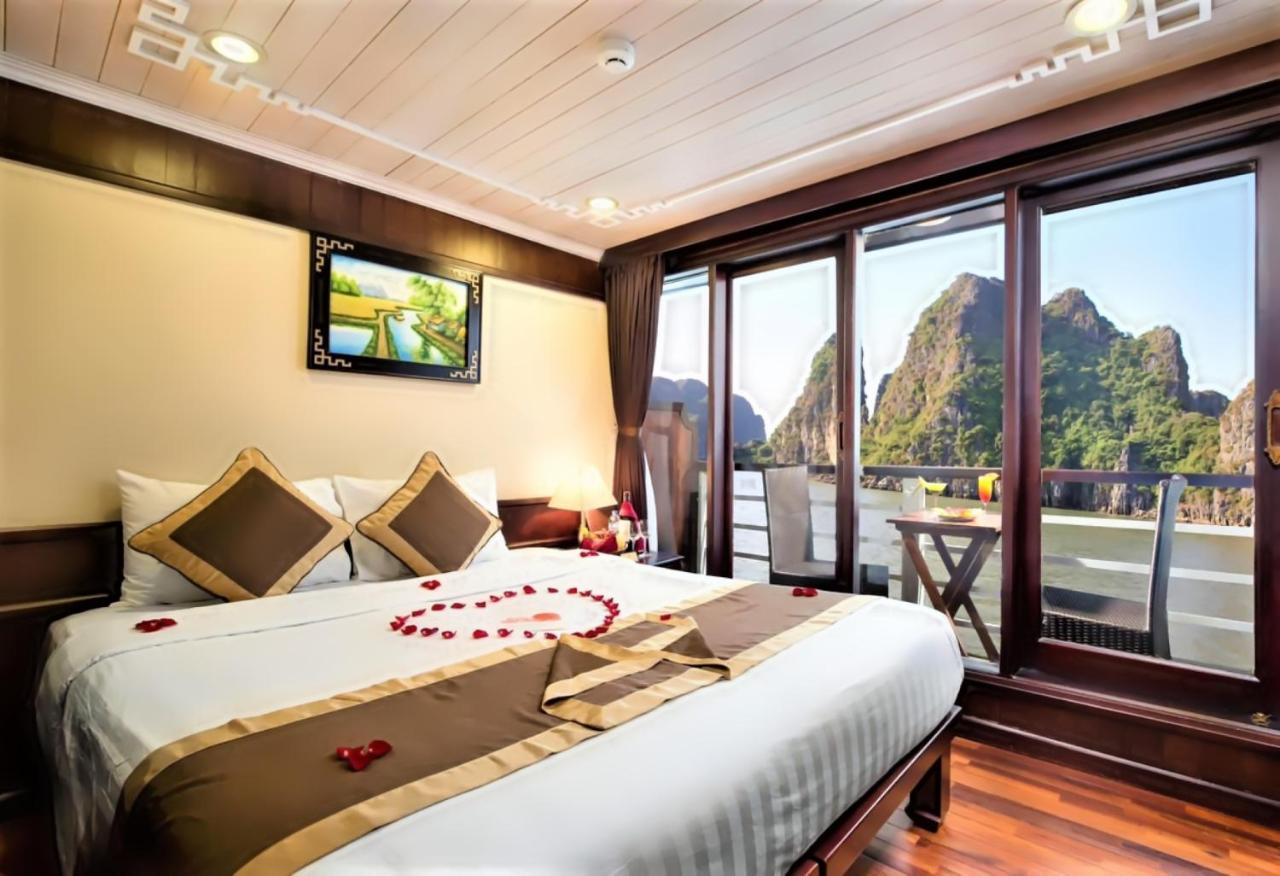 Le Journey Halong Bay Cruises Hotel Ha Long Exterior photo