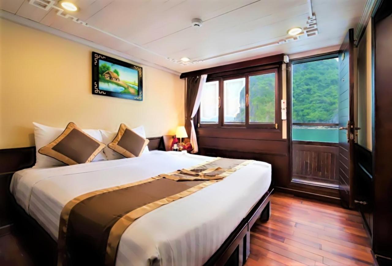 Le Journey Halong Bay Cruises Hotel Ha Long Exterior photo