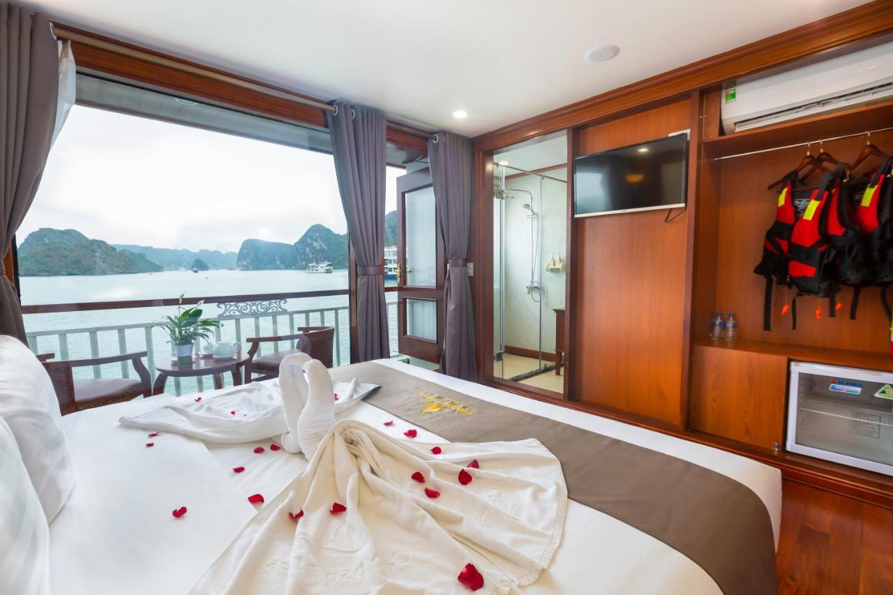 Le Journey Halong Bay Cruises Hotel Ha Long Exterior photo